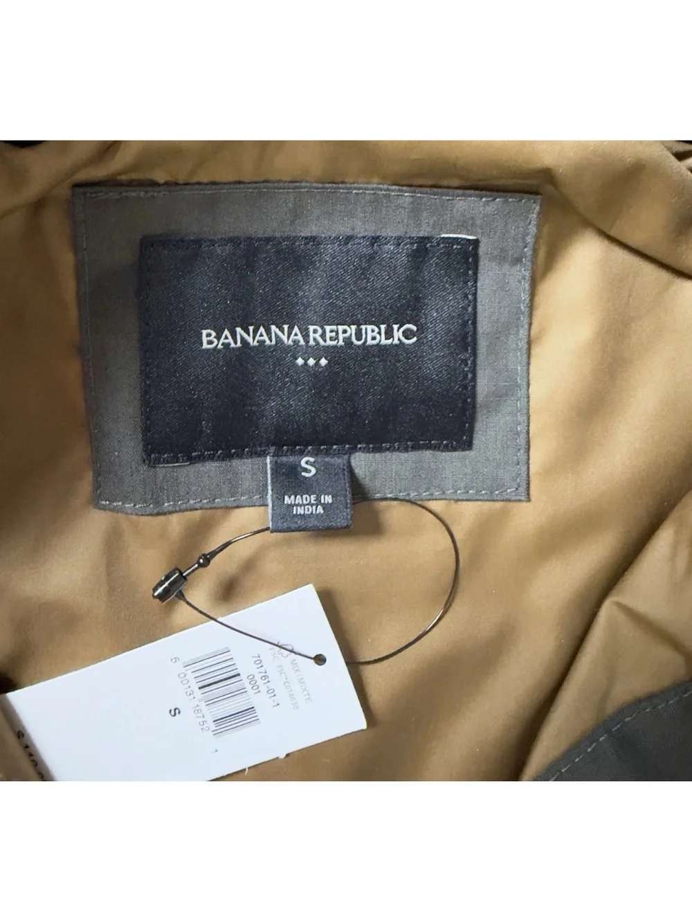 NWT Banana Republic Men's Full Zip Vest Size Small Olive Army Green Lightweight